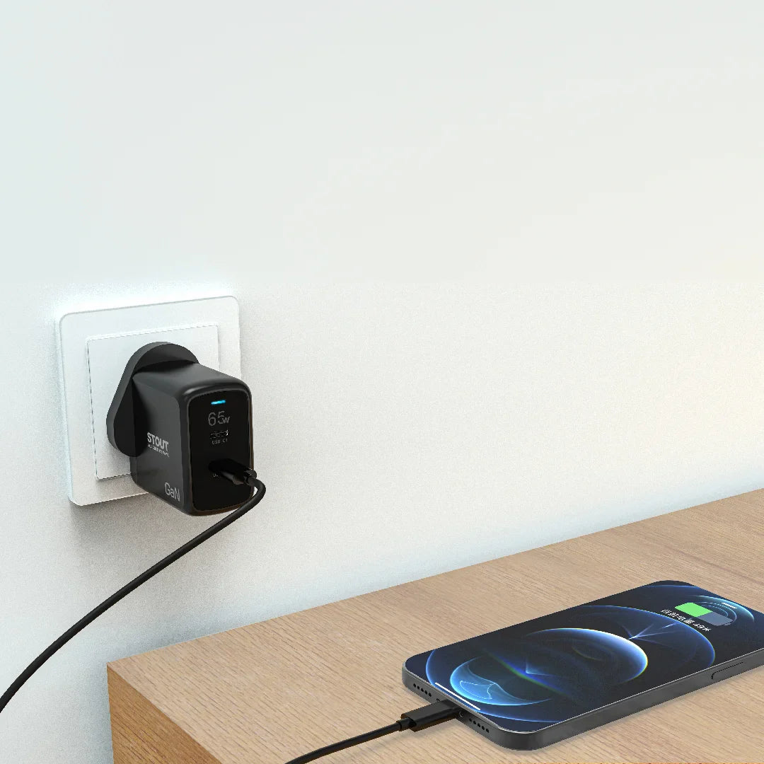 Pawa Stout Gan Travel Charger With Dual PD port 65W